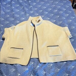 LC Lauren Conrad beige knit capelet with tan trim